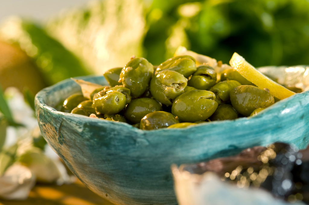  Битые маринованные оливки "Чупадеос"