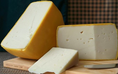  Сыр твёрдый из козьего молока "Solide de village"