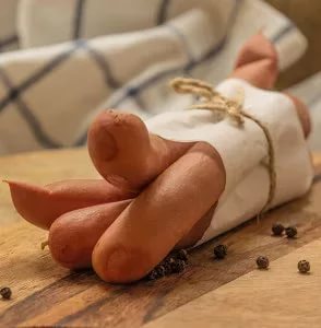  Сосиски натуральные (говядина+ свинина) упаковка 260 гр.