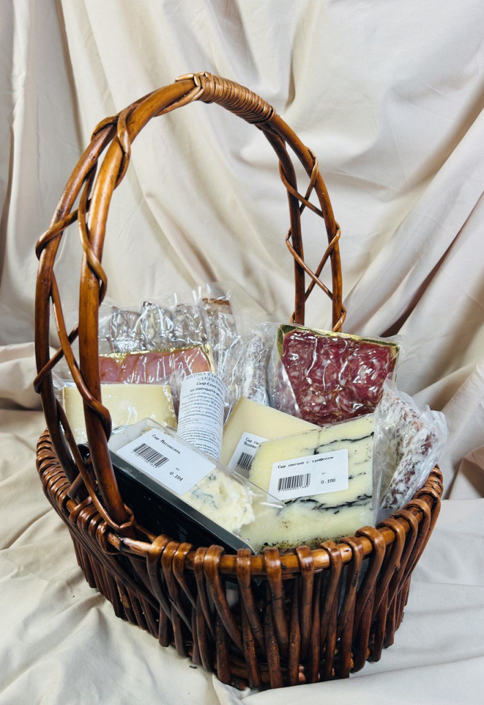  Корзинка для гурмана универсальная